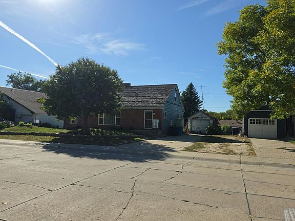 2nd image of 1020 Duncan Ave