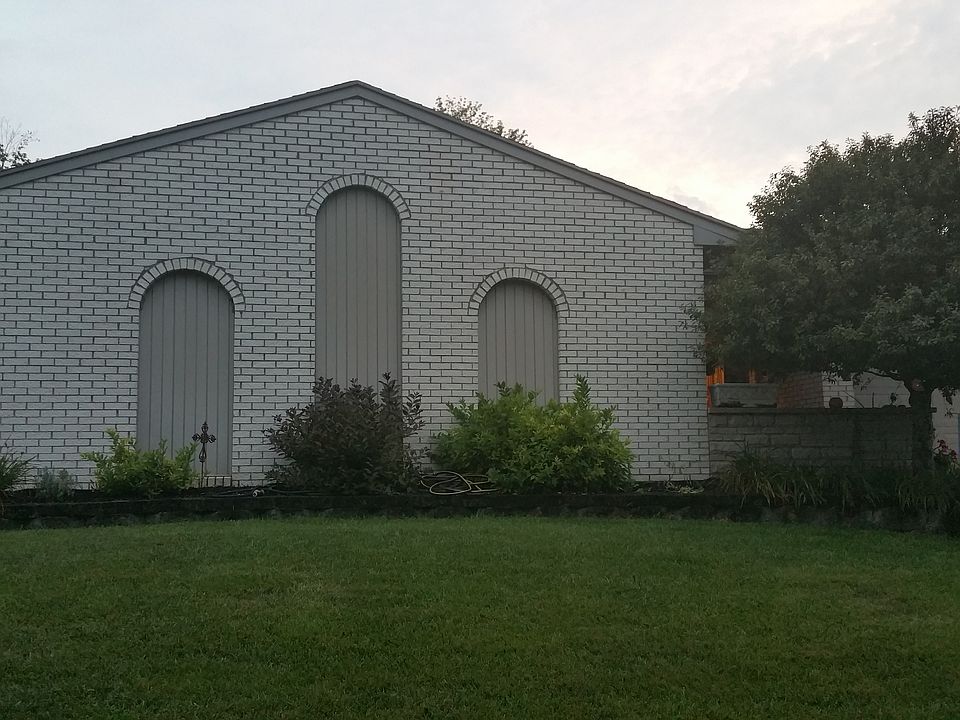 1st image of 713 Nottingham Pl