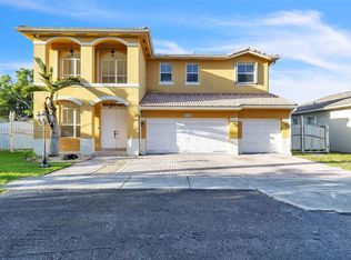 15802 SW 63rd Ter, Miami, FL 33193