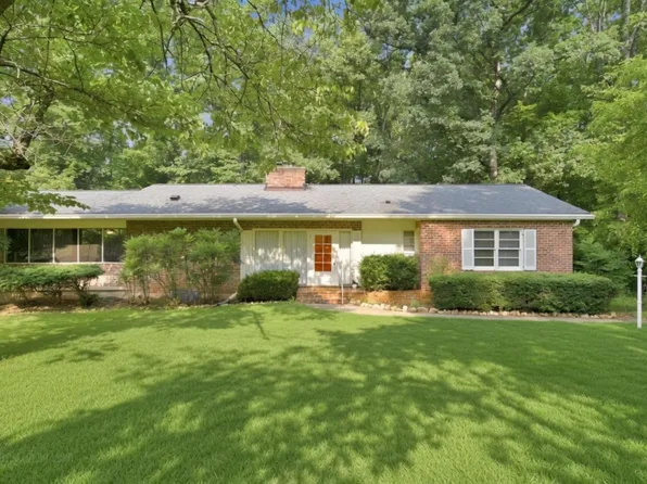 115 Howard Dr, Lynchburg, VA 24503