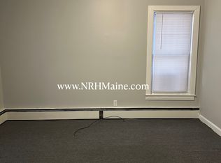38 College St #2, Lewiston, ME 04240