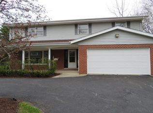1635 Dartmouth Ln, Deerfield, IL 60015