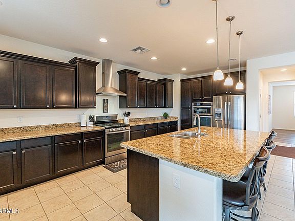 3rd image of 21185 E SUNSET Drive