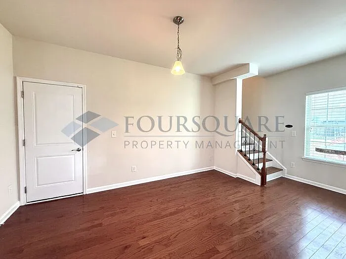 1016 Hildebran Ln — Photo 25