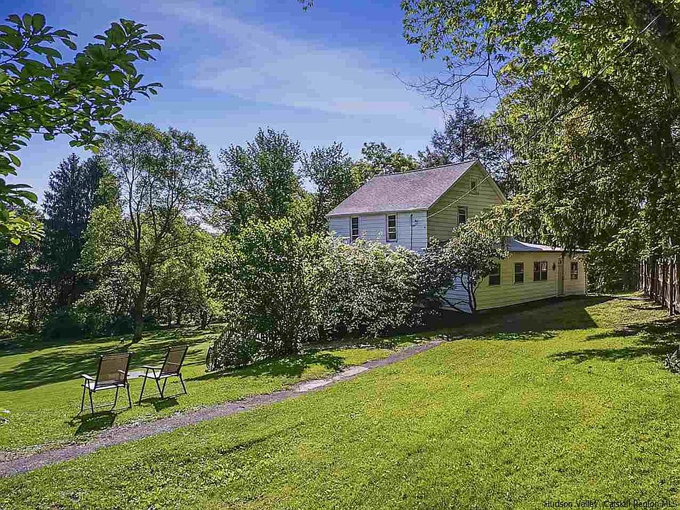 1st image of 76 Esopus Ave