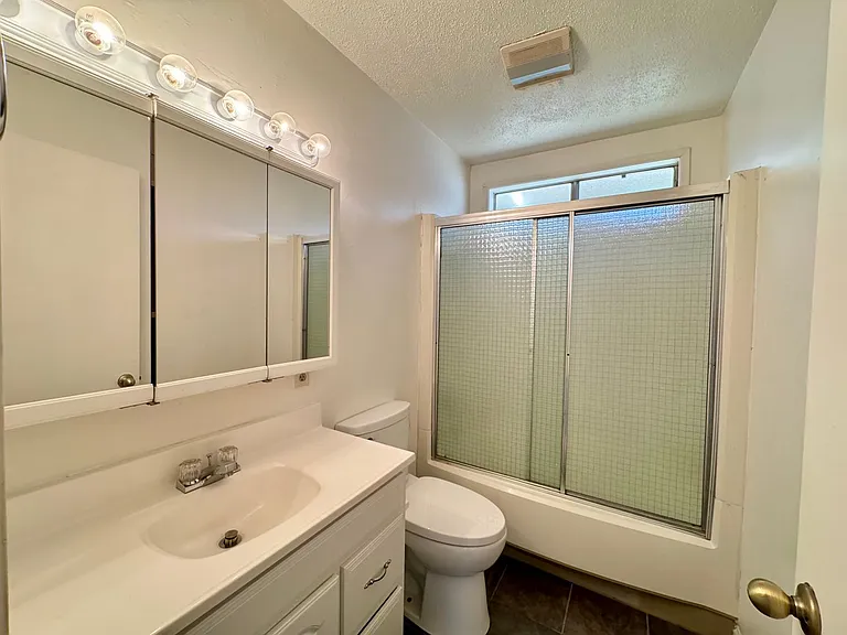 11447 Lower Circle Dr — Photo 12
