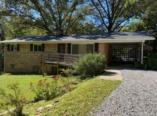 1330 18th St SW, Hickory, NC 28602