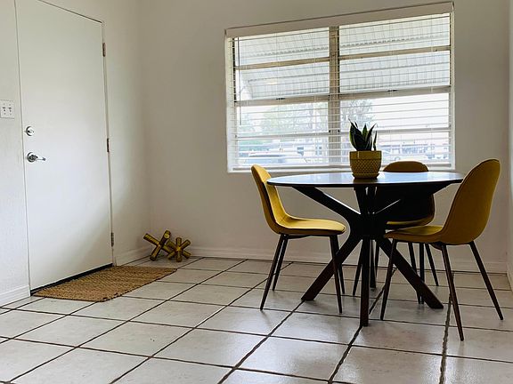 3rd image of 4715 Eggleston Ave #4715