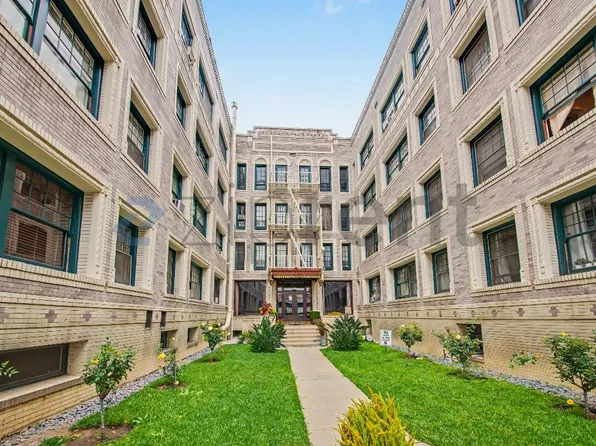 2121 James M Wood Blvd APT 120, Los Angeles, CA 90006