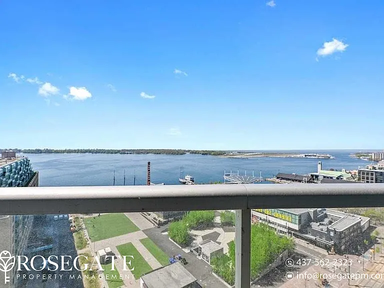 208 Queens Quay W #1908 — Photo 20