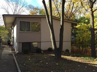 1070 Ferdon Rd, Ann Arbor, MI 48104