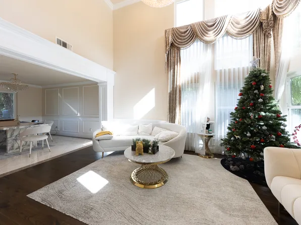 2416 Martingail Dr, Covina, CA 91724