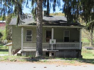 89 Old 51 Rd, Perryopolis, PA 15473