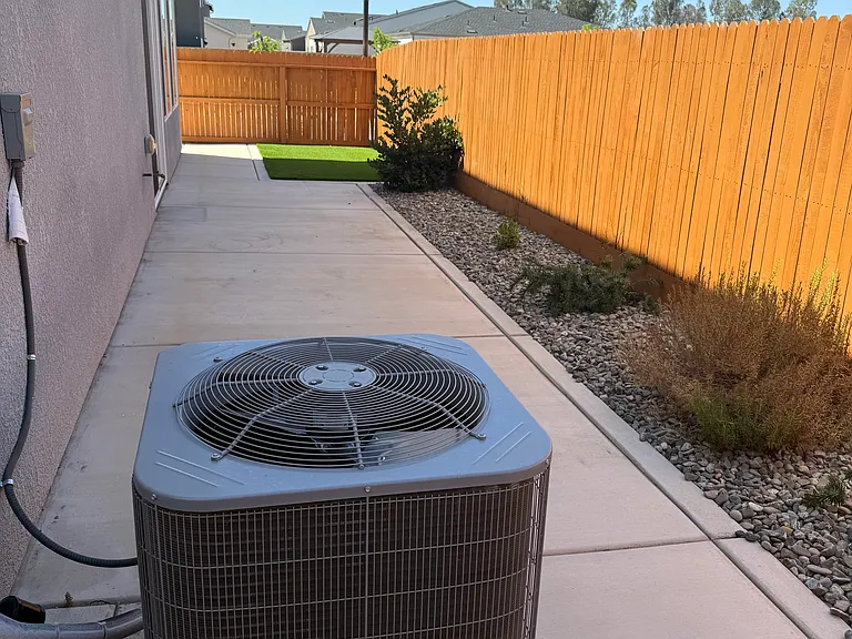 3290 La Mirada Ave — Photo 13