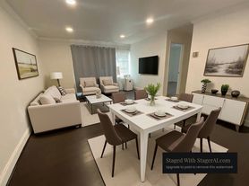 5601 Parker House Ter