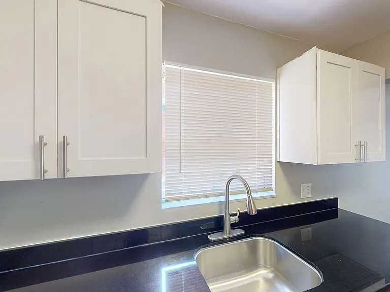 3502 Brookdale Ave — Photo 7