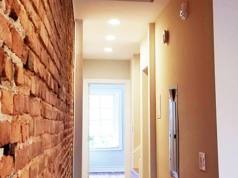 1216 Bolton St #3B — Photo 12