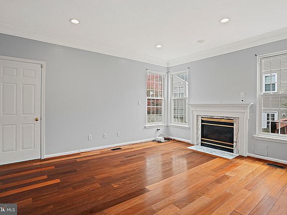 5th image of 8612 Castlebar Way
