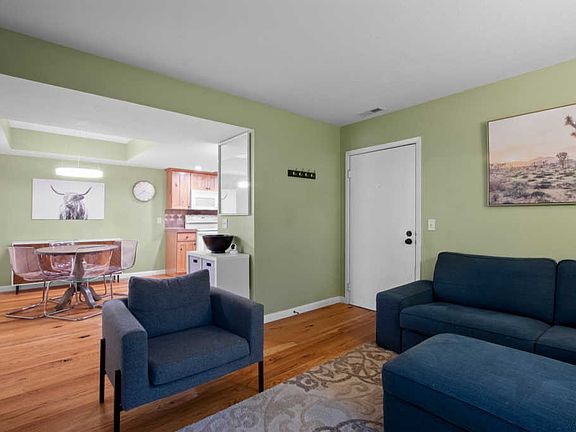 5th image of 1695 E Woodbridge Dr APT 9