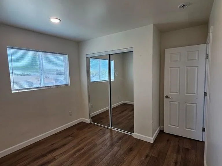 633 W Fir Ave #3 — Photo 9