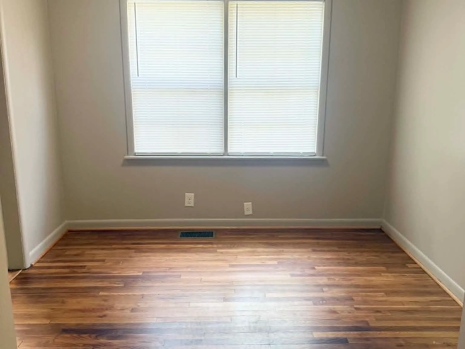 3 bed, 1020 sqft, $975 — Photo 4