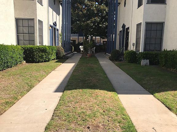 3rd image of 1949 20th St APT F