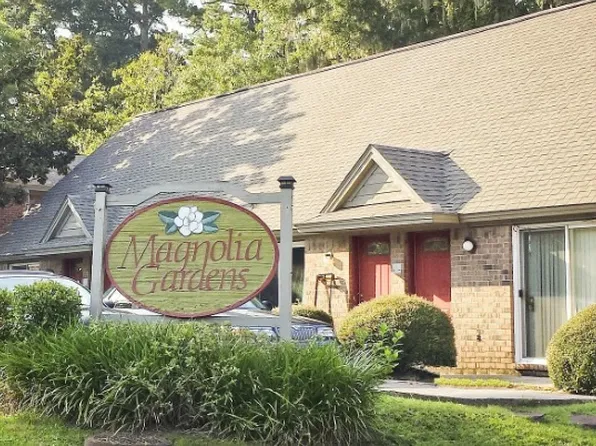Magnolia Gardens, 102 W Magnolia Ave #0f2b159cb, Savannah, GA 31419