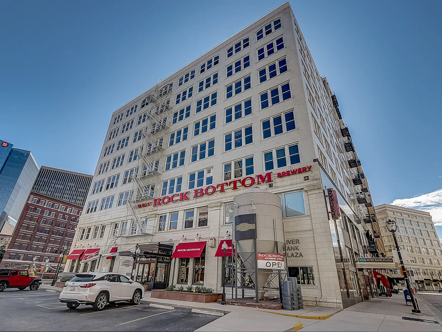 740 North by 3L Living — Photo 4