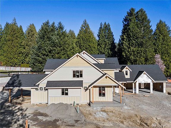 4th image of 3705 20th Ave SE