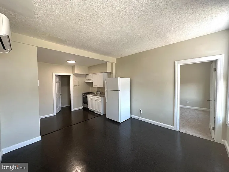 64 W Antietam St #7 — Photo 11