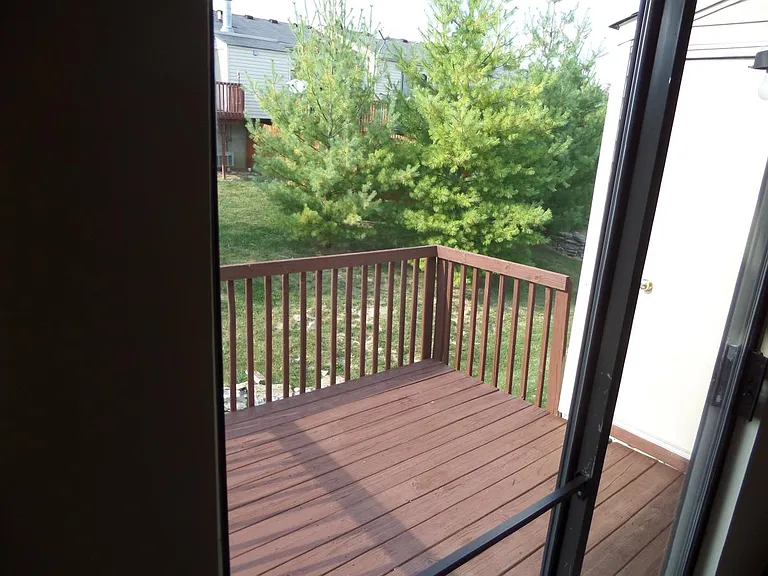 2559 Crusaders Way — Photo 2