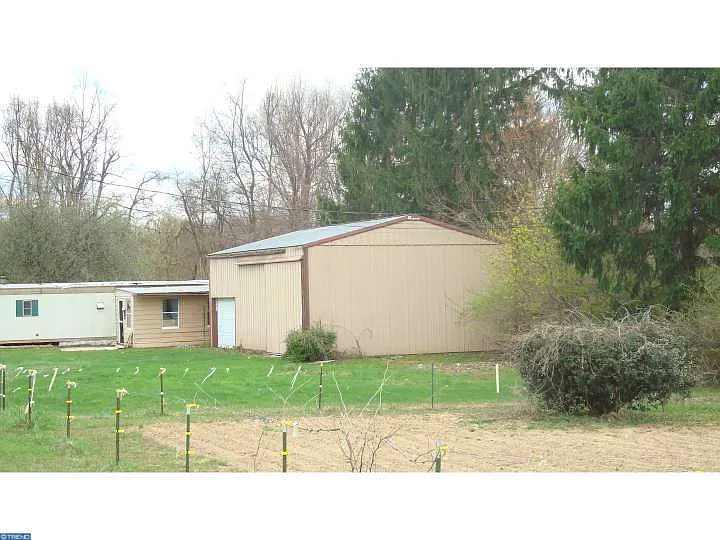 458 Hartz Rd photo 1