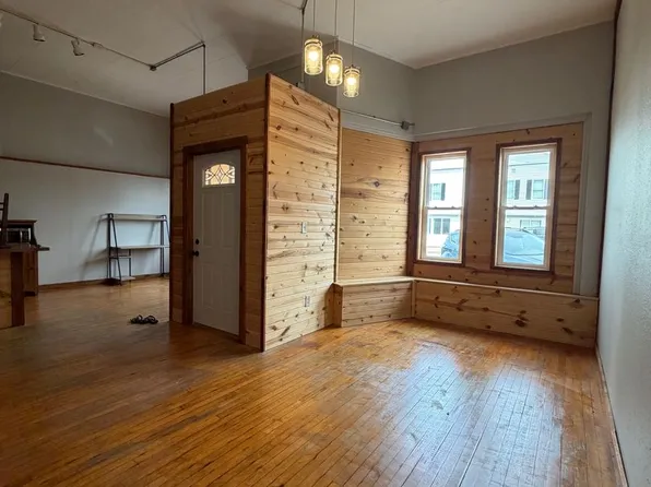 311 Main St, 311 Main St #4, Cornell, WI 54732