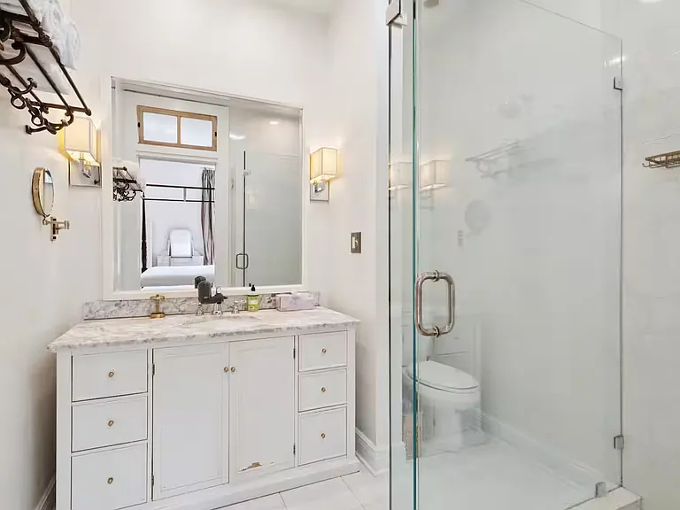 1115 Henry Clay Ave — Photo 8