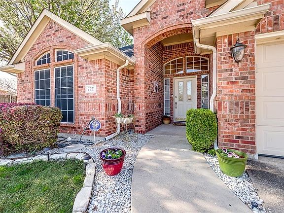 2nd image of 7751 Sunnydale Ct