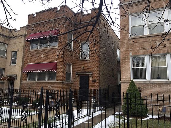 3rd image of 1514 N Mayfield Ave