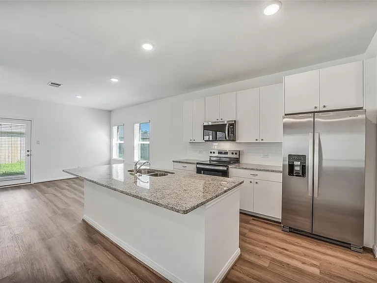 11955 Pondwood Dr — Photo 12