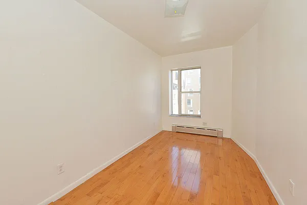 Rented by Compass | media 11