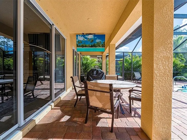 7703 Martino Cir — Photo 39