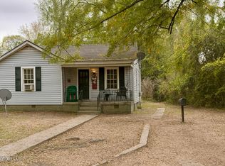 220 Rogers Cir, Brookhaven, MS 39601