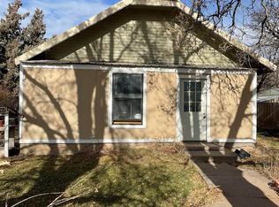 322 W 6th Ave, Albin, WY 82050