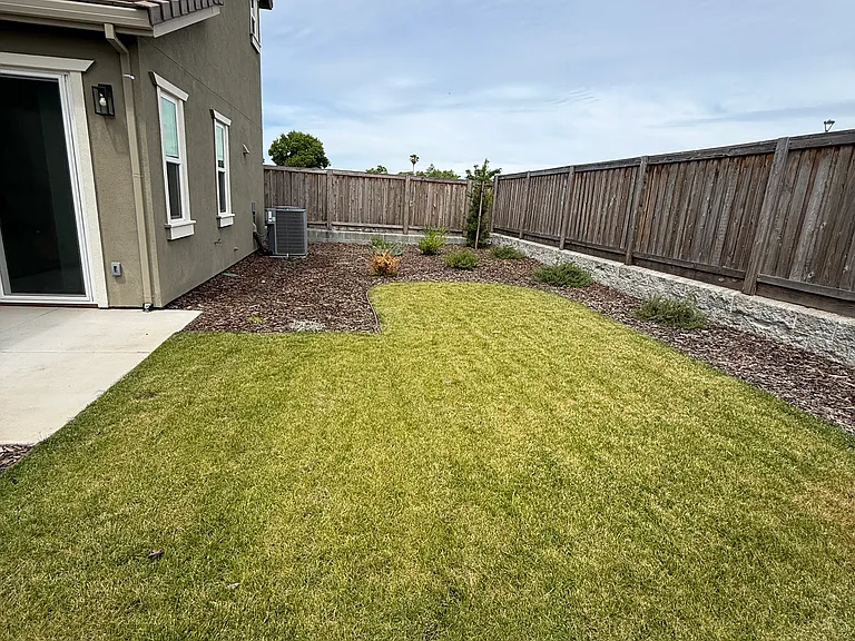 4410 Redstart Ln — Photo 22