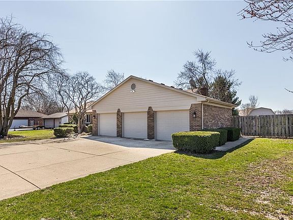 3rd image of 10573 E County Road 100 N