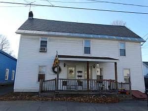 1st image of 26 Walnut St