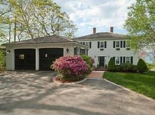 84 Bay Shore Dr, Plymouth, MA 02360