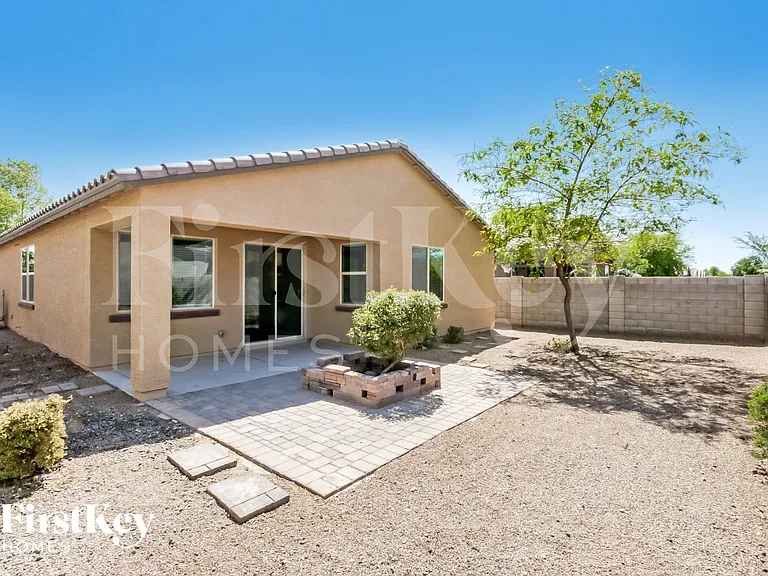 9324 W Jones Ave — Photo 14