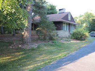 3340 Fiebrantz Dr, Brookfield, WI 53005