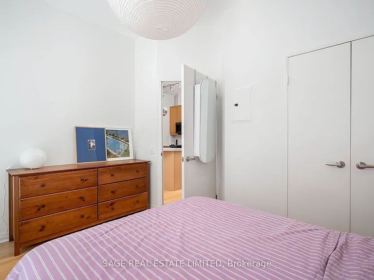 901 Queen St W #102 — Photo 18