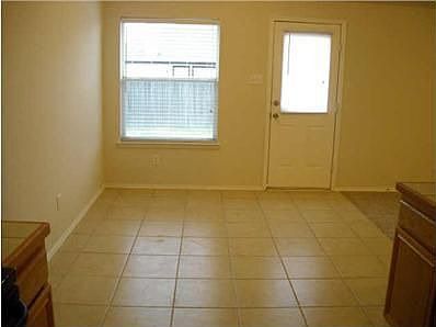 5th image of 1021 Stockton Dr