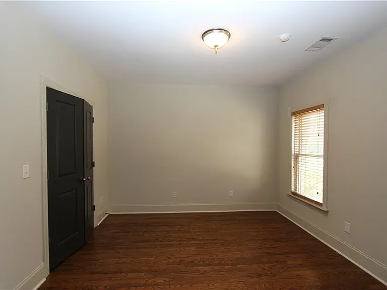 160 Ridge Way — Photo 6